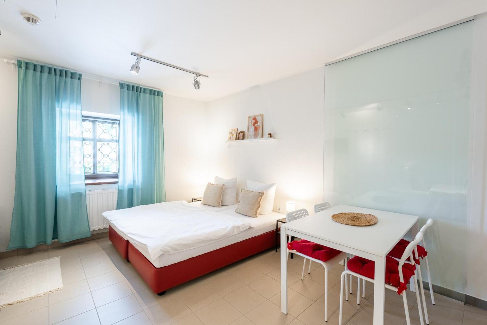Apartman Muzeum Obchodu 카를슈테인 외부 사진
